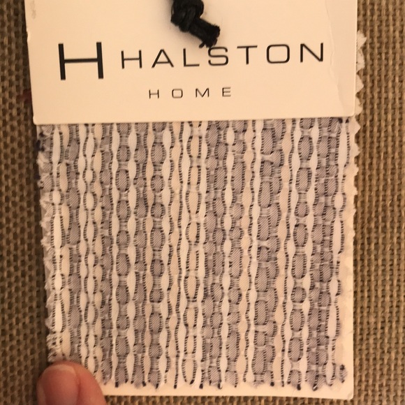 NWT H by Halston Home “Nash” F/Q Duvet Set - Picture 2 of 4